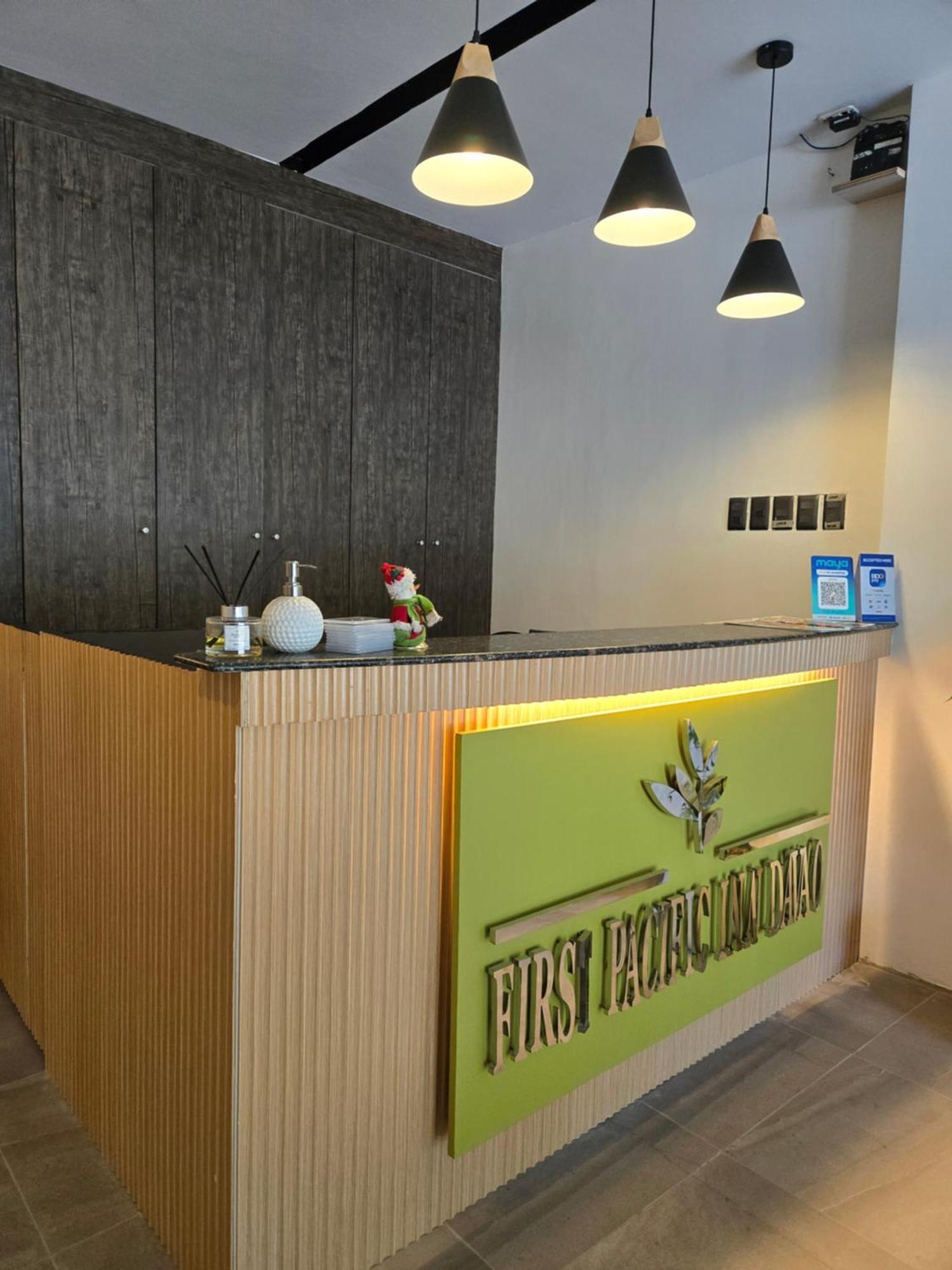 First Pacific Inn Davao City Eksteriør bilde