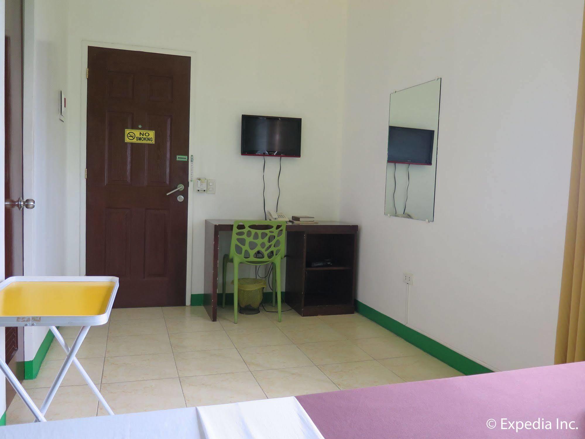 First Pacific Inn Davao City Eksteriør bilde