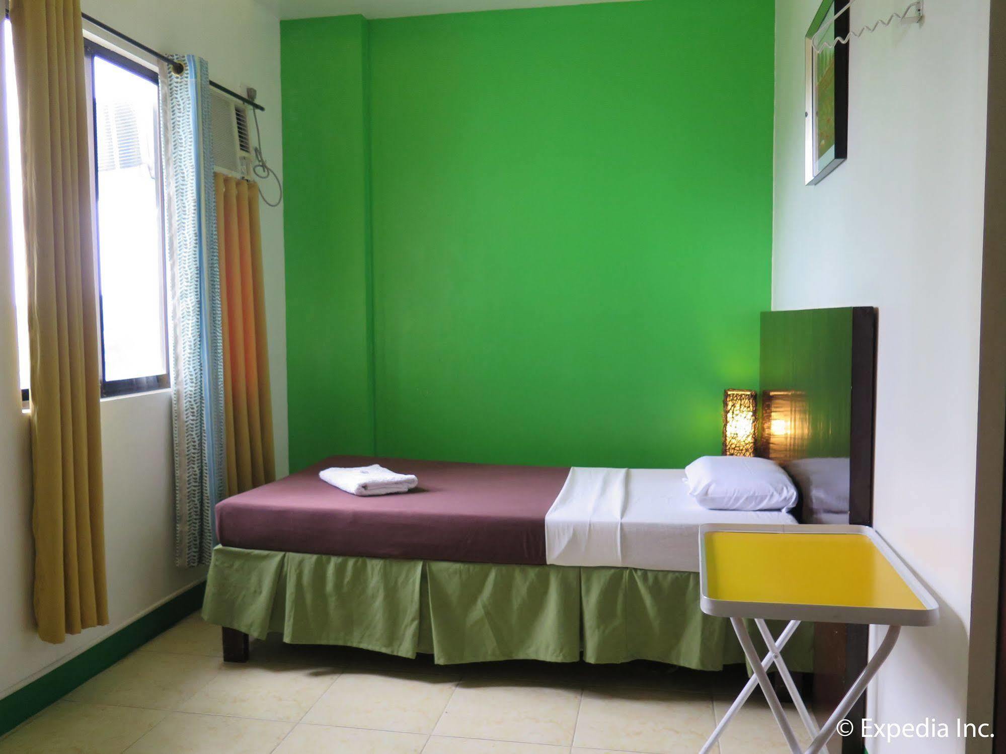First Pacific Inn Davao City Eksteriør bilde