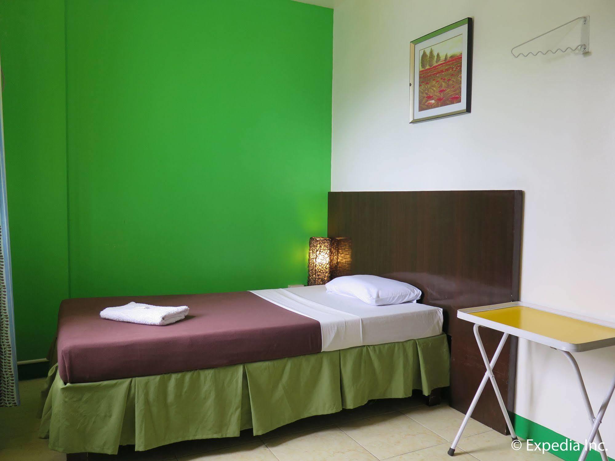 First Pacific Inn Davao City Eksteriør bilde