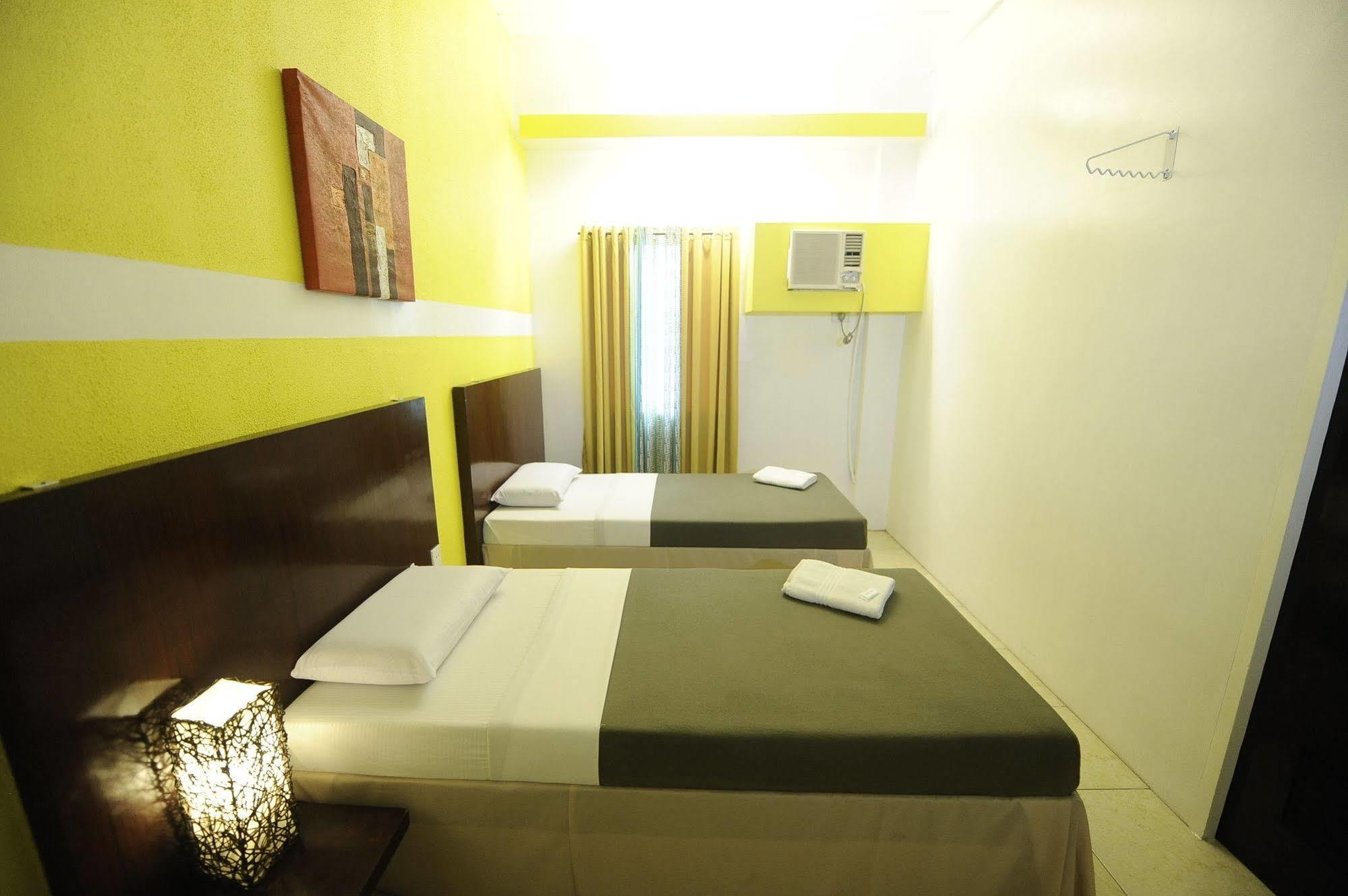 First Pacific Inn Davao City Eksteriør bilde